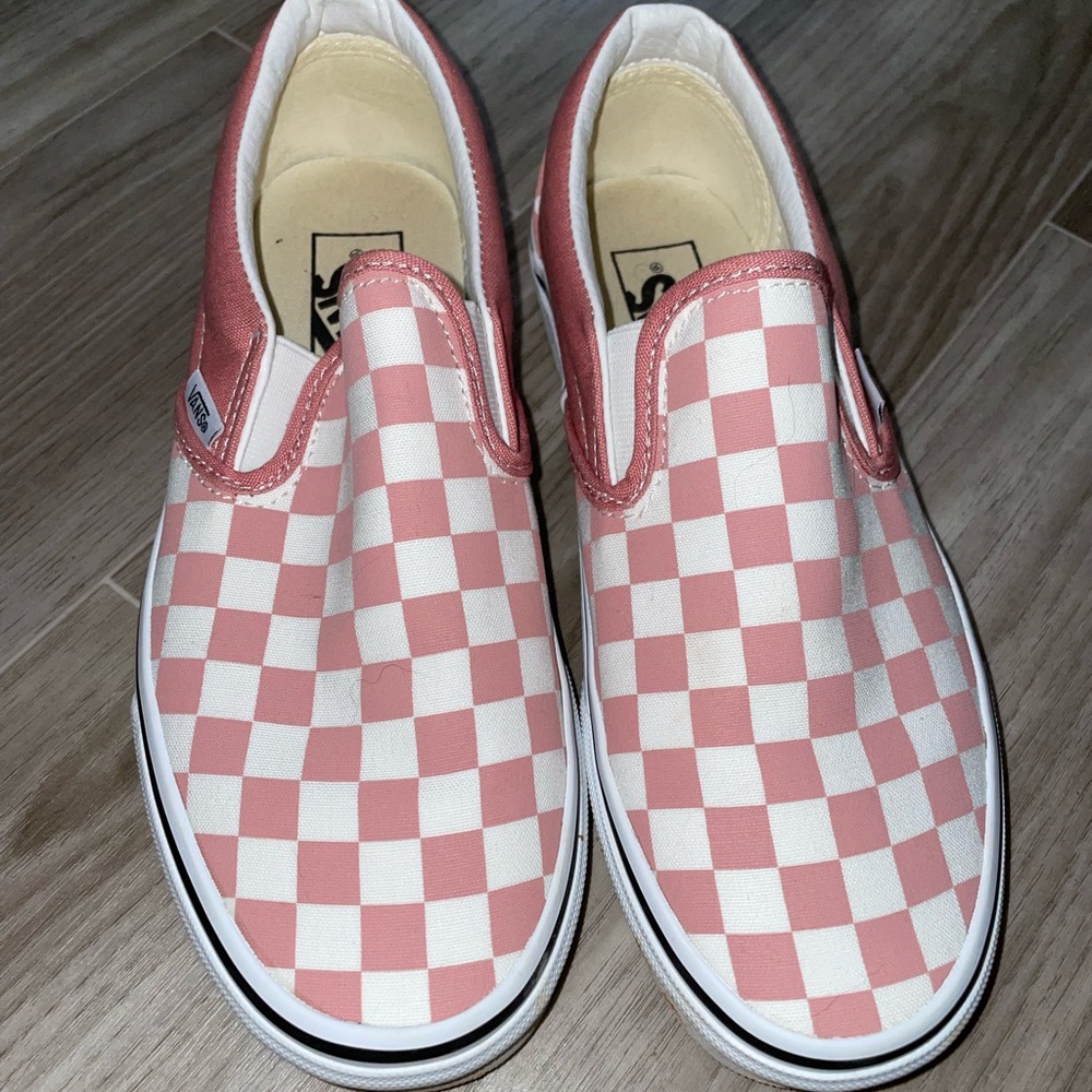 Women’s 7.5 vans